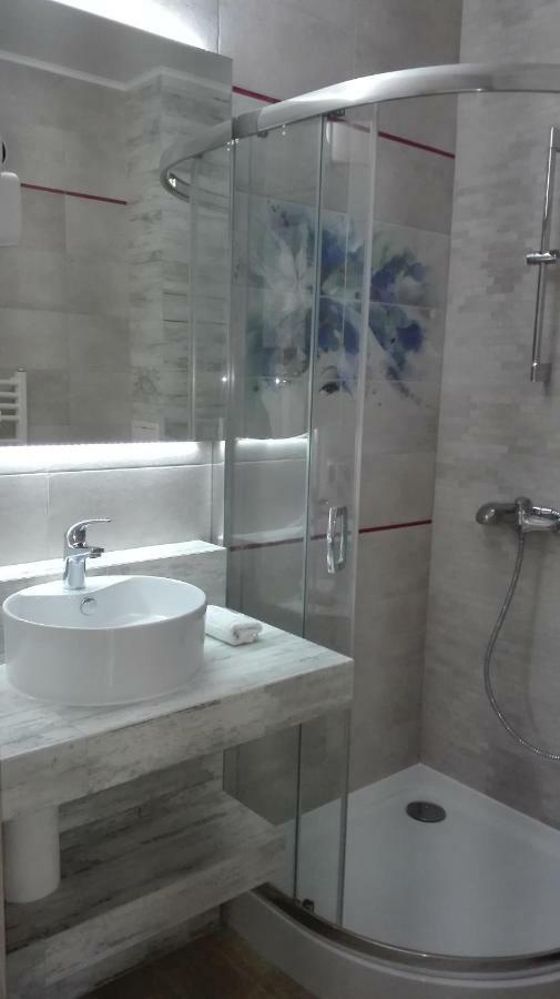 Apartament Lux Monika Rewal Z Tarasem I Garazem エクステリア 写真